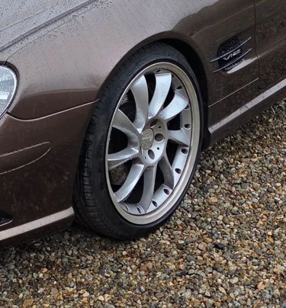 Mercedes-Benz SL-Class
