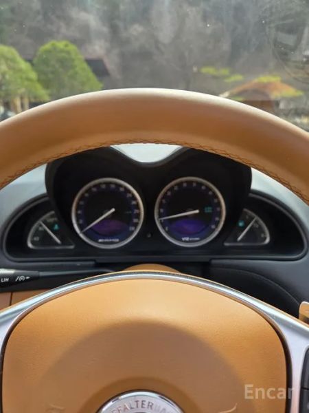 Mercedes-Benz SL-Class