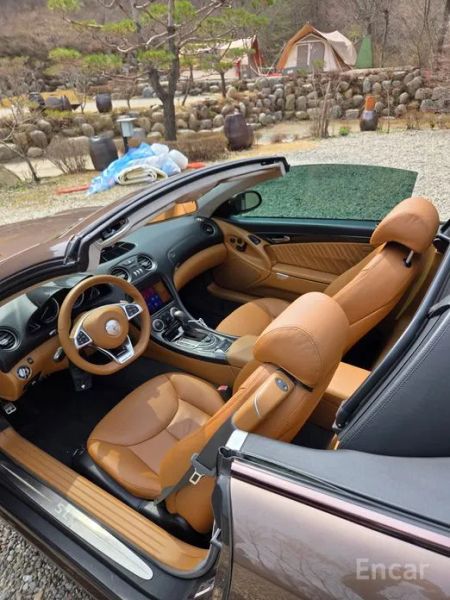 Mercedes-Benz SL-Class