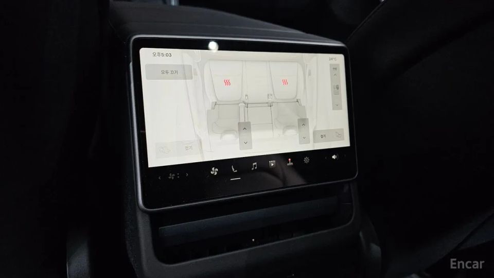 Tesla model-y