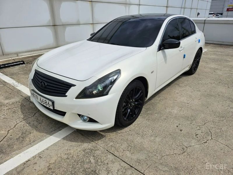 Infiniti G