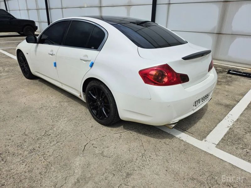 Infiniti G