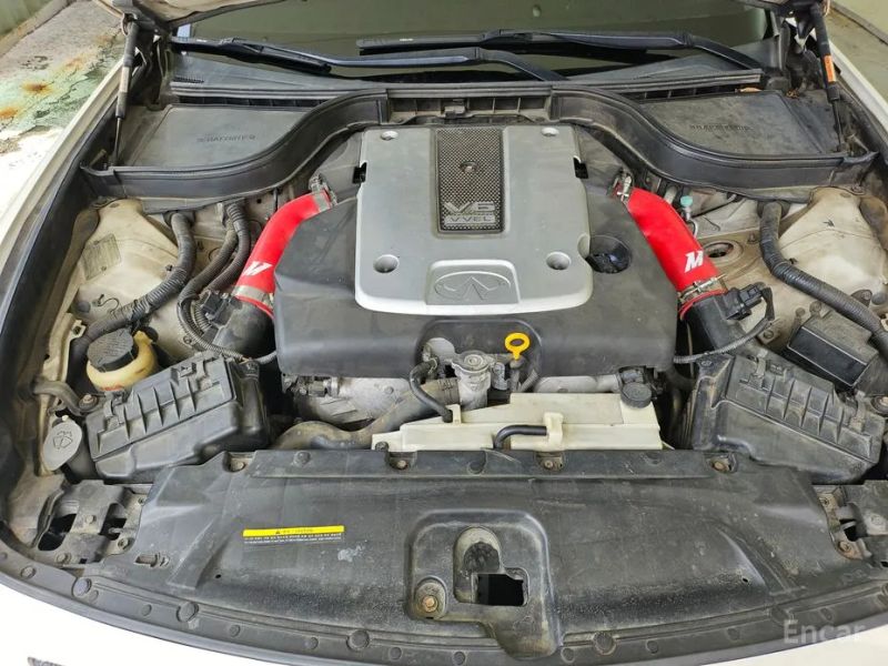Infiniti G