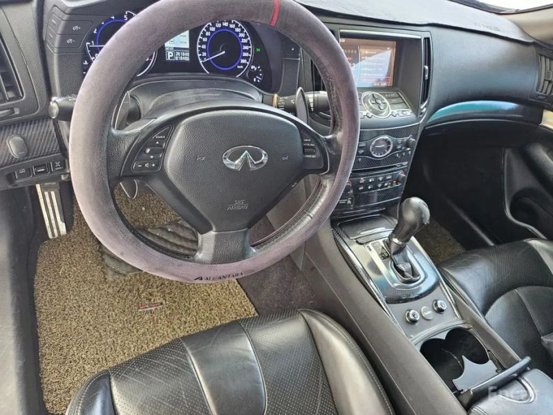 Infiniti G