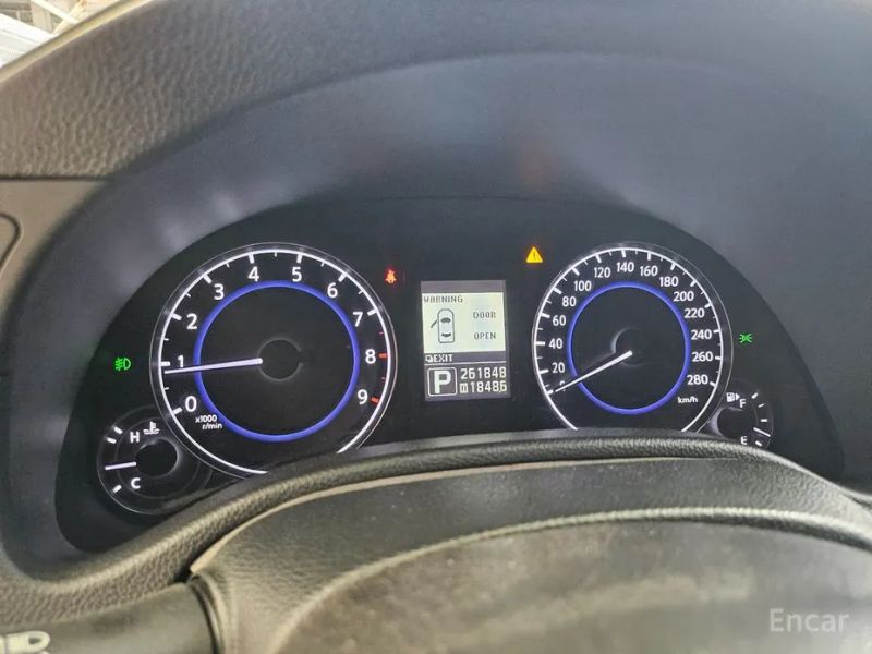Infiniti G