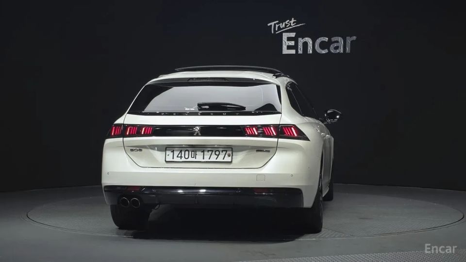 Peugeot 508
