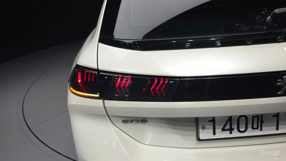 Peugeot 508