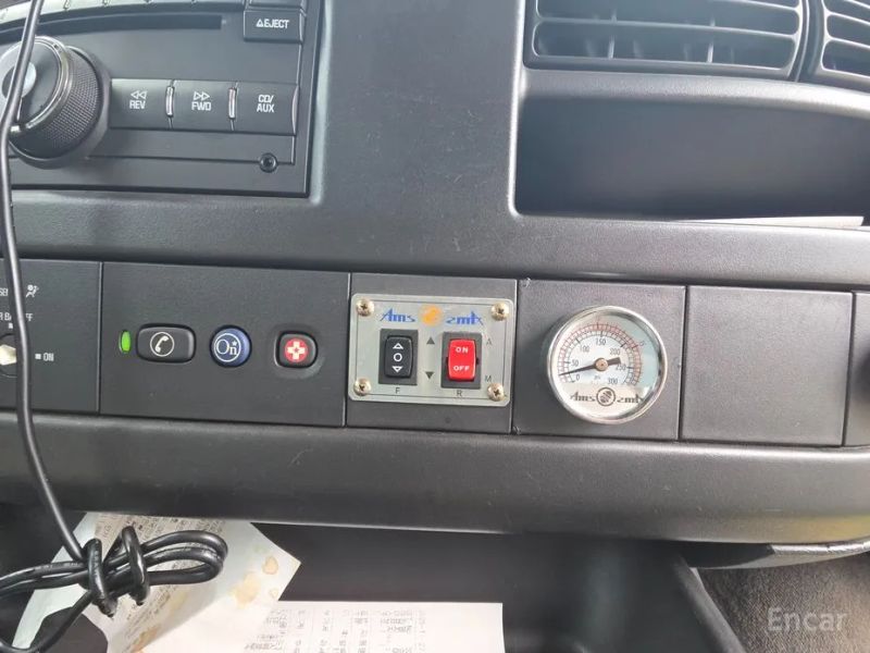 GMC Savana