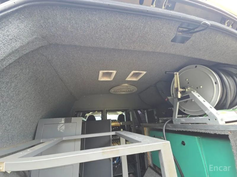GMC Savana