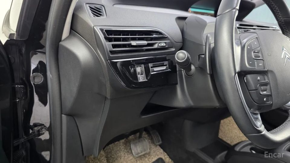 Citroen-DS C4 SpaceTourer