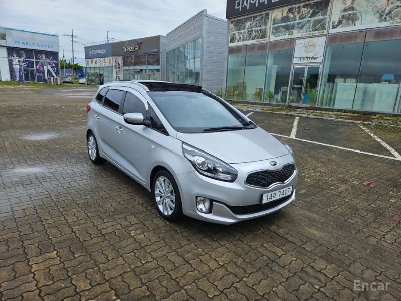 Kia Carens