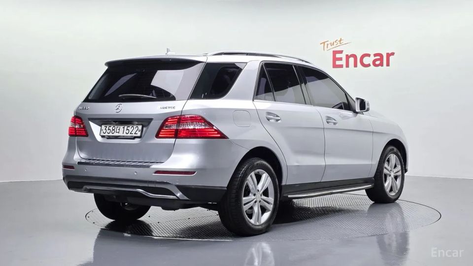 Mercedes-Benz M-class
