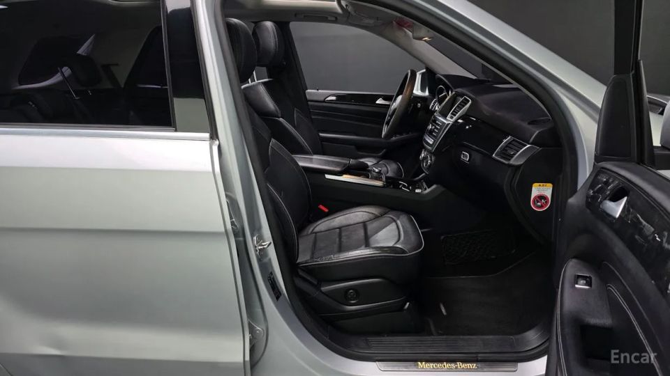 Mercedes-Benz M-class