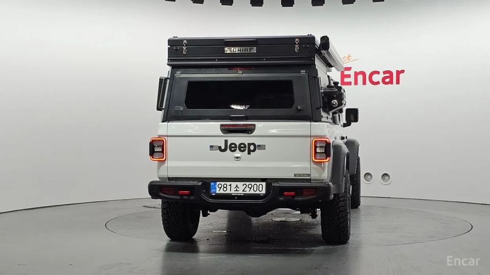 Jeep gladiator