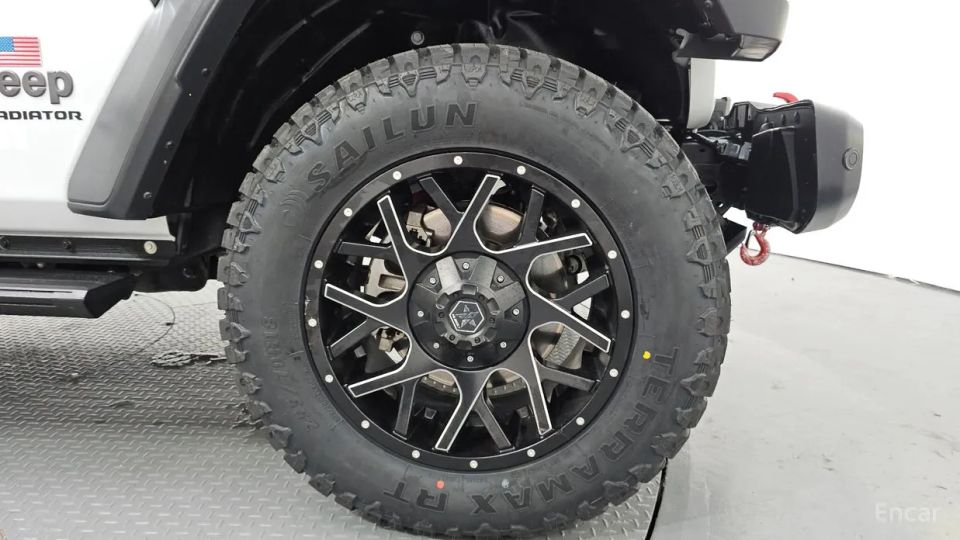 Jeep gladiator