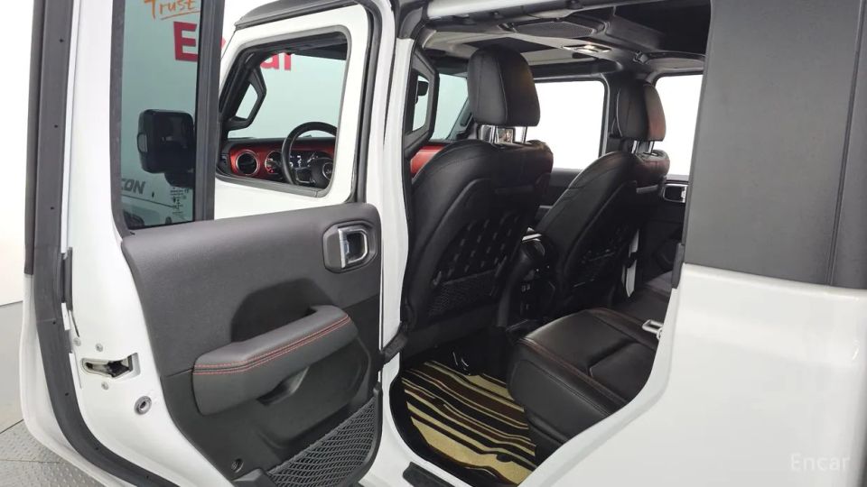 Jeep gladiator