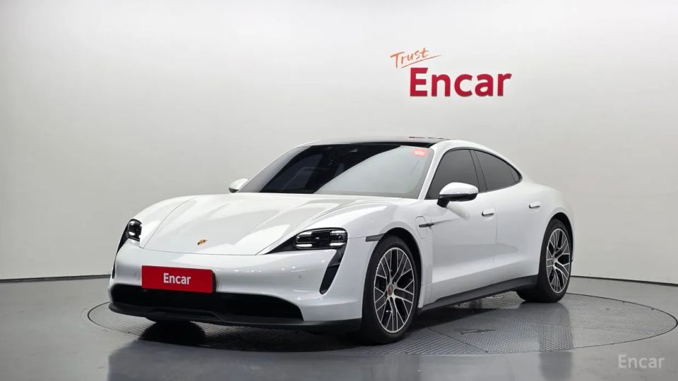 Porsche Taycan