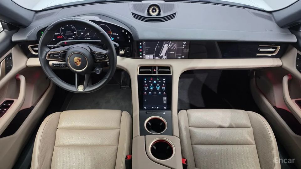 Porsche Taycan