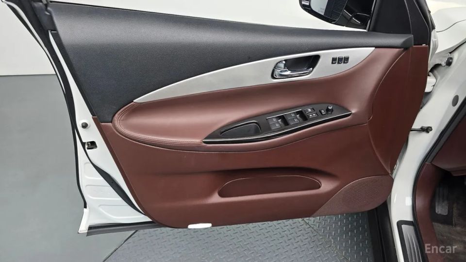 Infiniti QX50