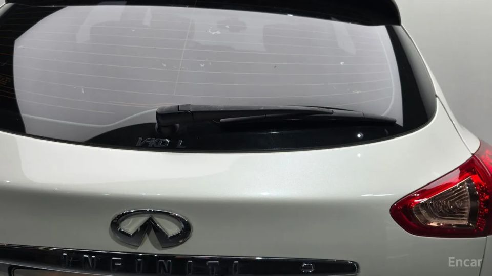 Infiniti QX50