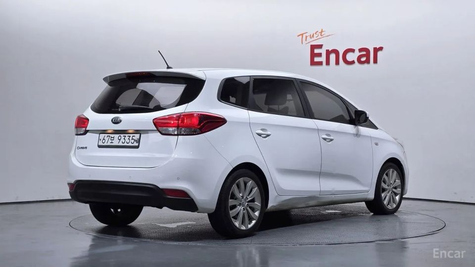 Kia Carens