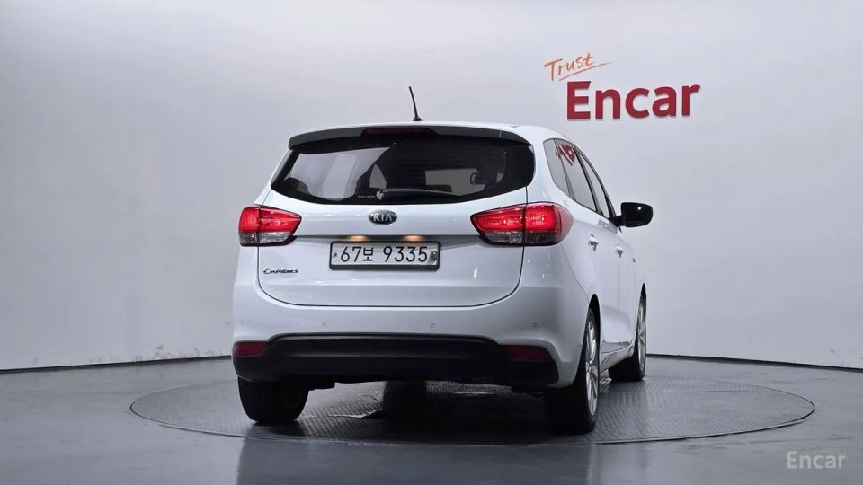 Kia Carens