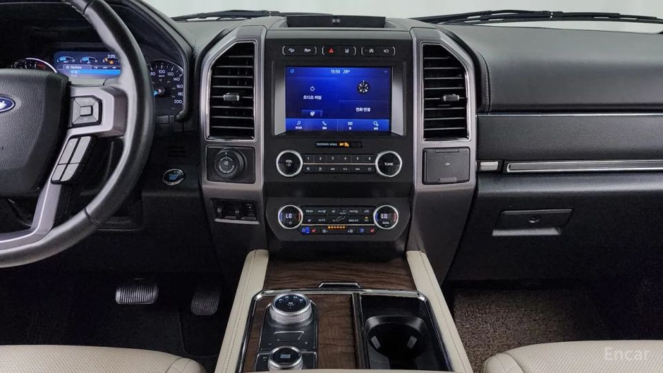 Ford Expedition
