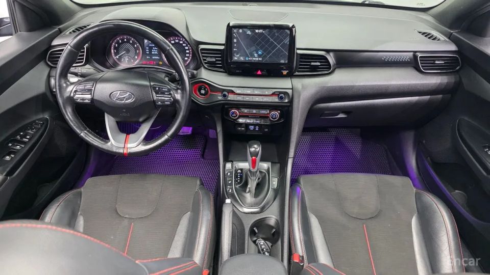Hyundai Veloster