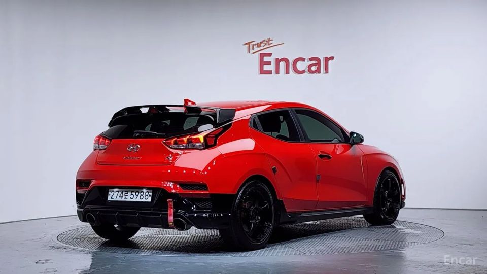 Hyundai Veloster