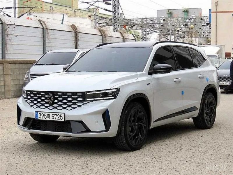 Renault-KoreaSamsung Grand Koleos
