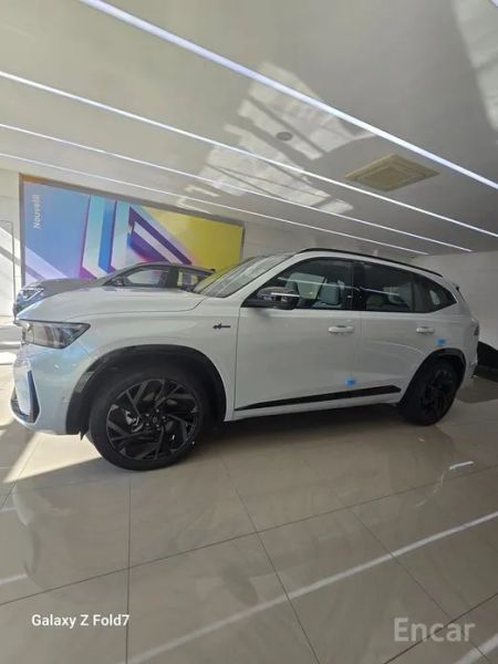 Renault-KoreaSamsung Grand Koleos