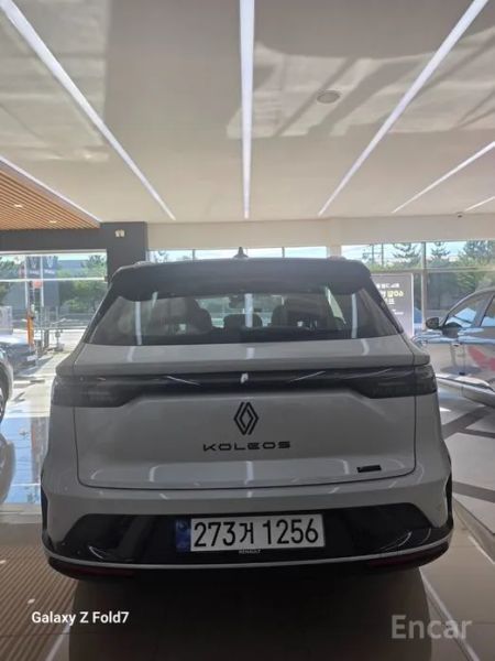 Renault-KoreaSamsung Grand Koleos