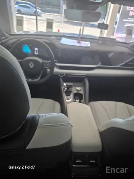 Renault-KoreaSamsung Grand Koleos