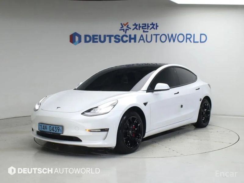 Tesla model-3