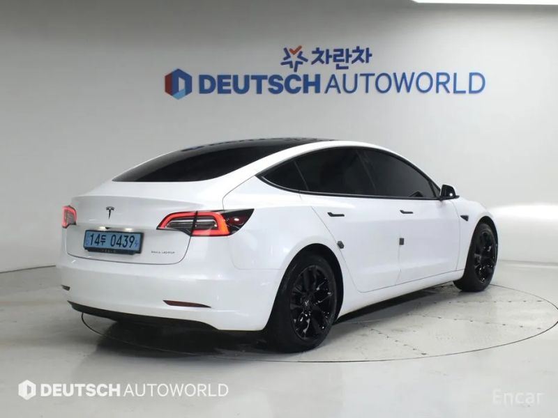 Tesla model-3