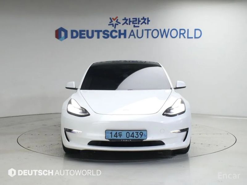 Tesla model-3