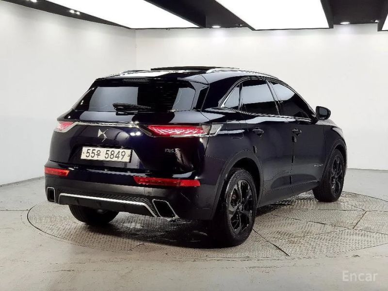 Citroen-DS DS7