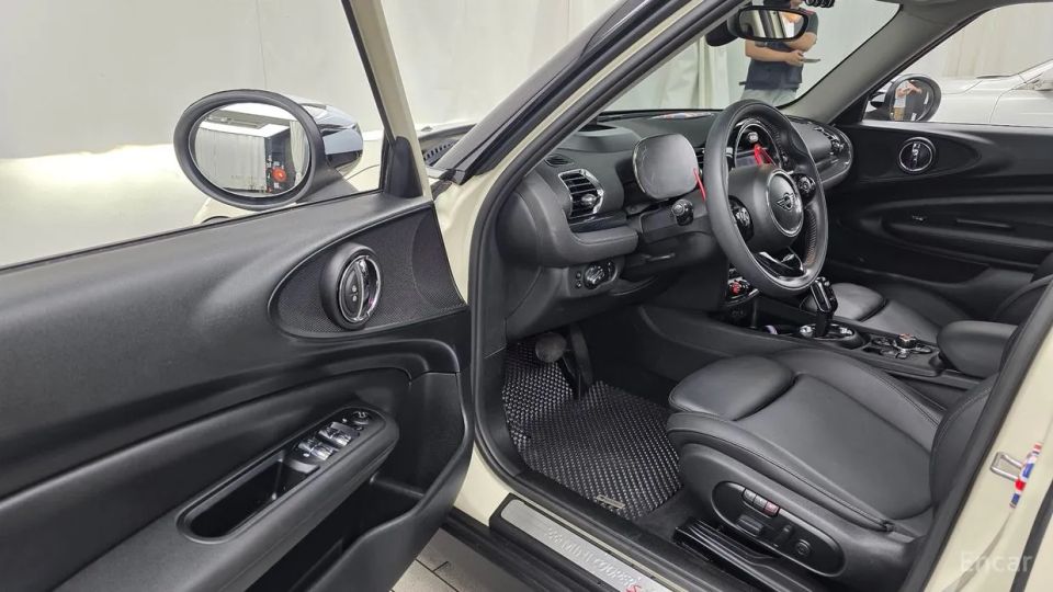 Mini clubman