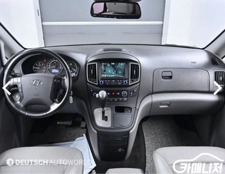 Hyundai Starex