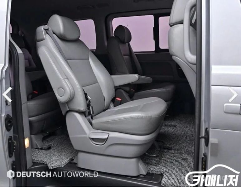 Hyundai Starex