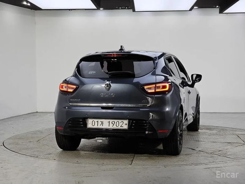 Renault-KoreaSamsung Cilo
