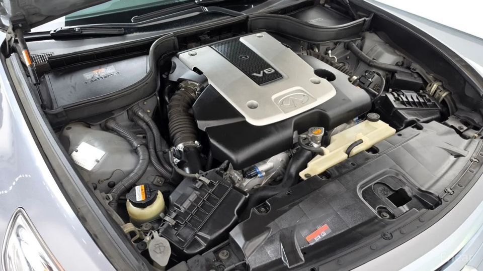 Infiniti G