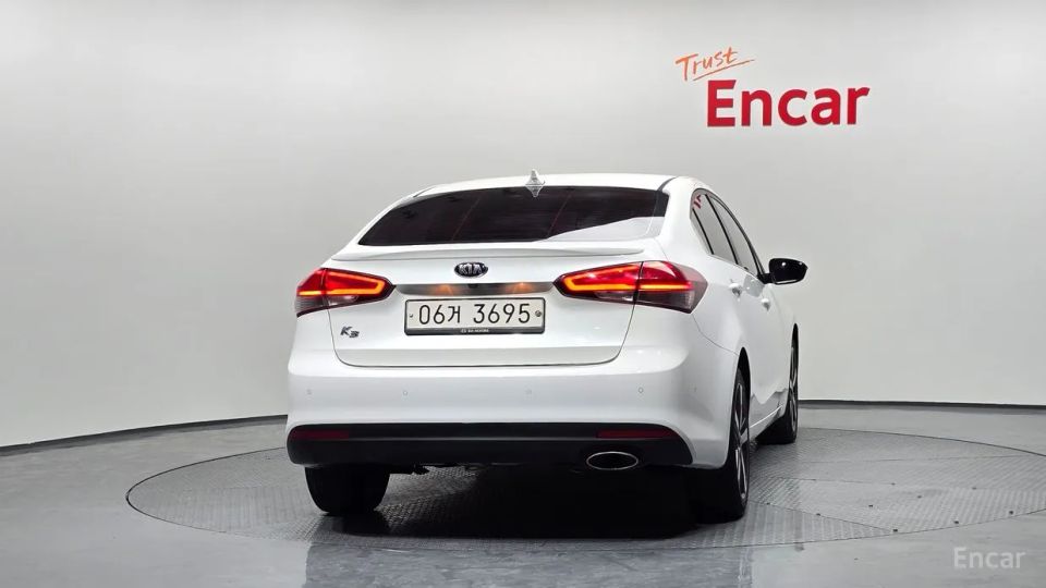 Kia K3