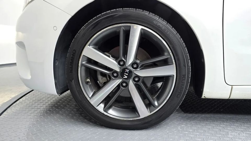 Kia K3