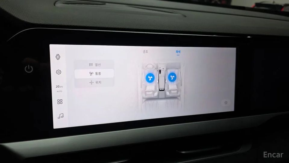 Renault-KoreaSamsung Grand Koleos