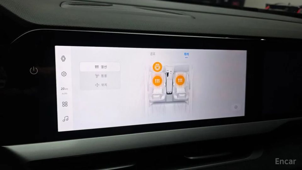 Renault-KoreaSamsung Grand Koleos