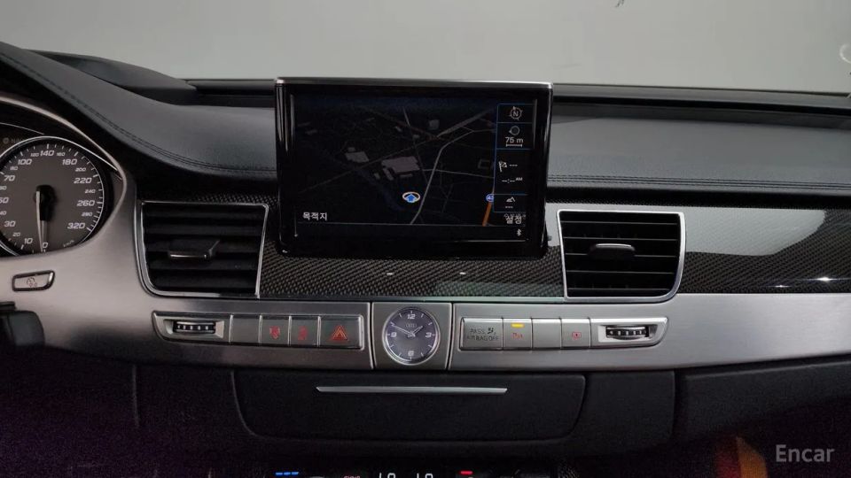 Audi S8