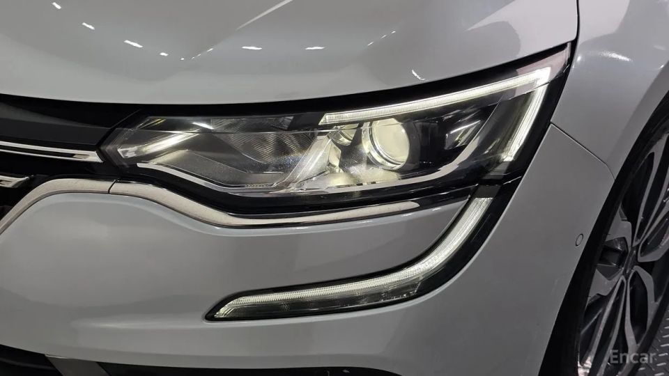 Renault-KoreaSamsung SM6