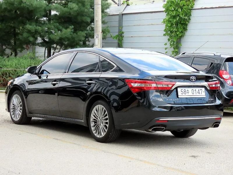 Toyota Avalon