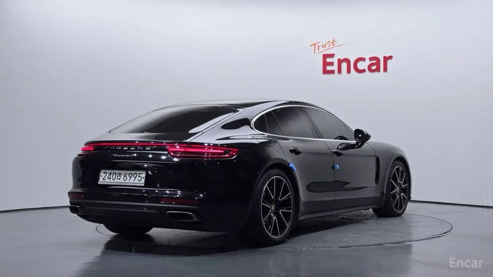 Porsche Panamera